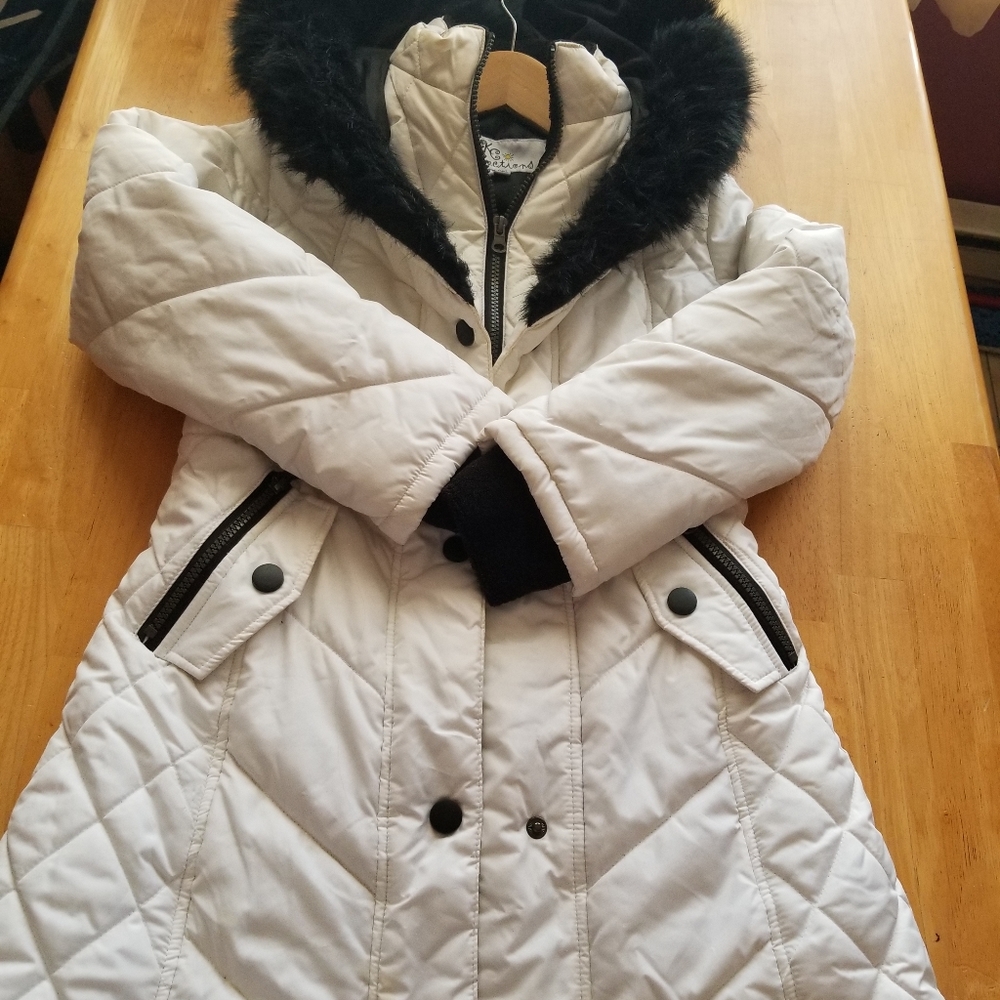 KC Collections women's winter puffer coat